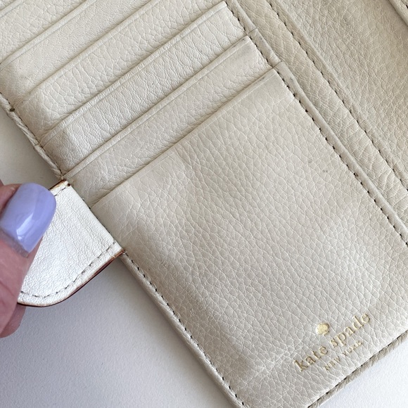 Kate Spade Bi-Fold Wallet - Picture 8 of 11